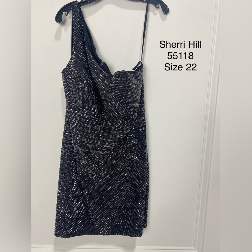 Sherri Hill cocktail